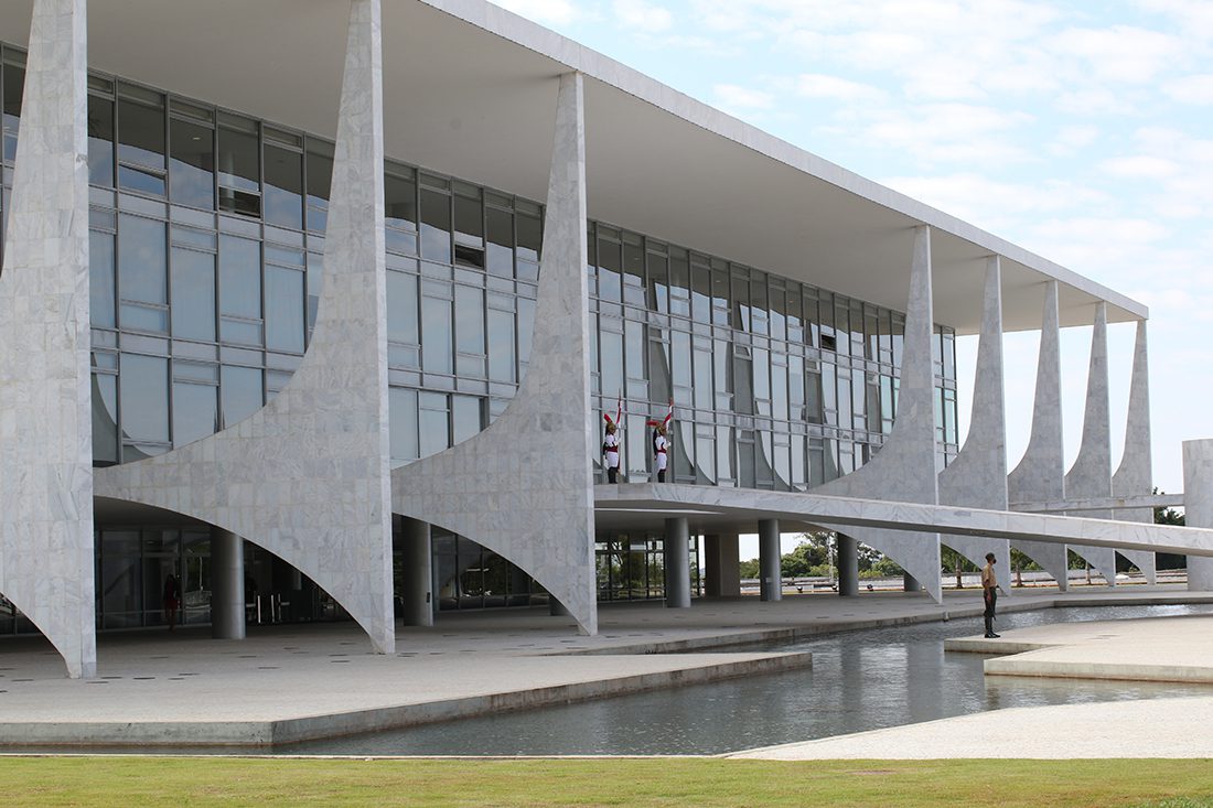 Governo Federal apresenta hoje proposta para isentar de IR trabalhador que ganha até R$ 5 mil