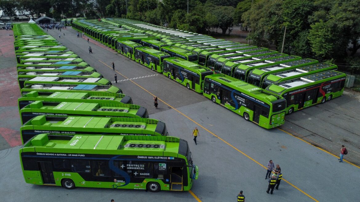 Prefeitura de São Paulo garante novos recursos para ampliar frota de ônibus elétricos