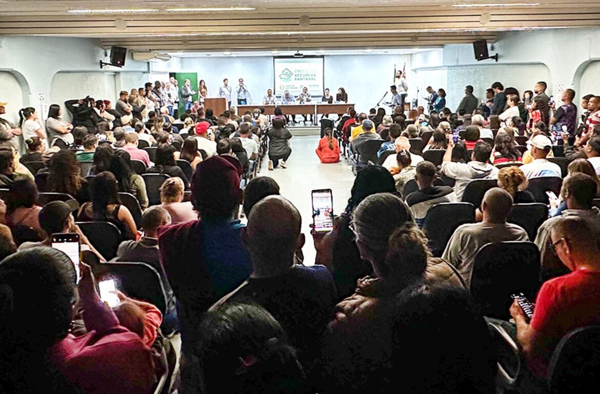 Prefeitura amplia diálogo com moradores do Jardim Pantanal e inicia plano de recuperação ambiental e reassentamento