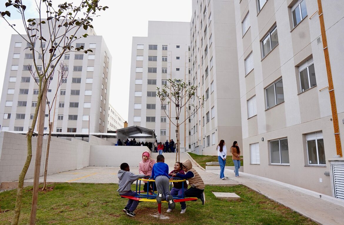 Pode Entrar: Prefeitura de São Paulo entrega 142 novas moradias em Itaquera, na Zona Leste