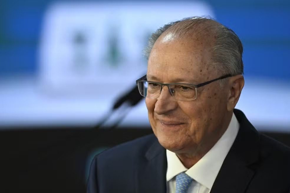 Alckmin afirma que negociação com EUA sobre tarifas começa nesta quarta-feira