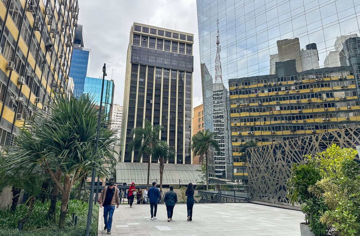 São Paulo registra recorde histórico de admissões e consolida liderança nacional na geração de empregos