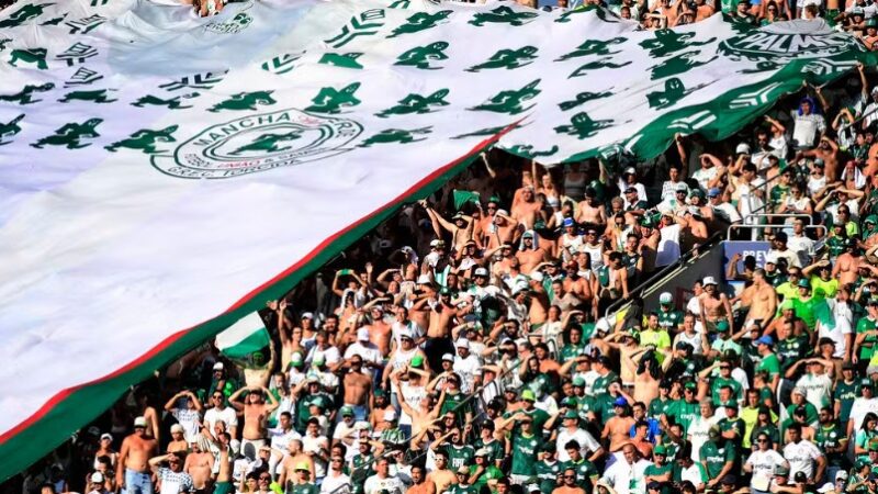 FPF reúne organizadas de São Paulo e Palmeiras e prevê debate sobre volta de visitantes a estádios