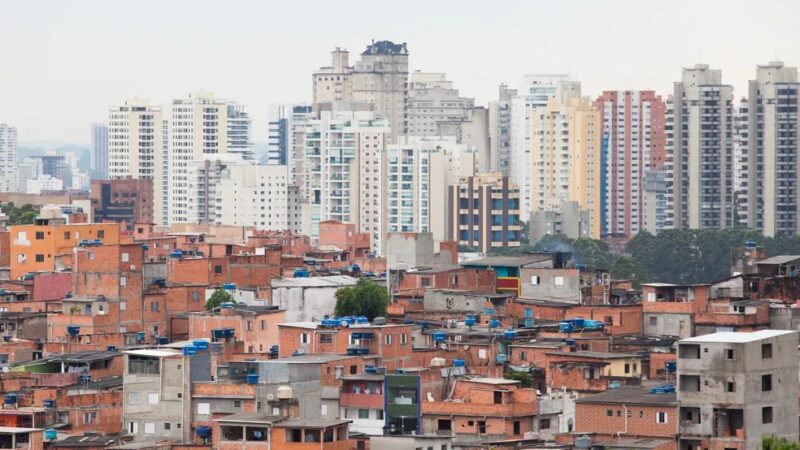 Nº de famílias em situação de pobreza na cidade de SP, inscritas no Cadúnico, sobe 6,8% em 2023, diz ministério