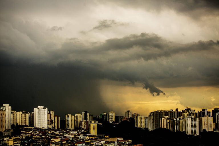 Defesa Civil de São Paulo em Alerta: Pancadas de Chuva Previstas para os Próximos Dias