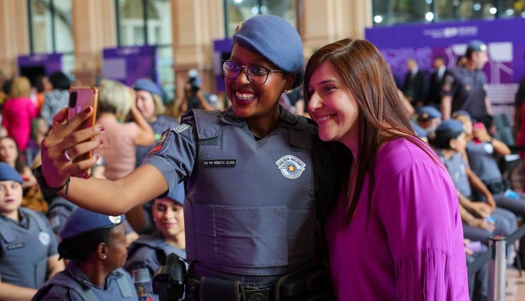 Combate à Violência contra a Mulher: São Paulo Inaugura Salas e Aplicativo de Apoio