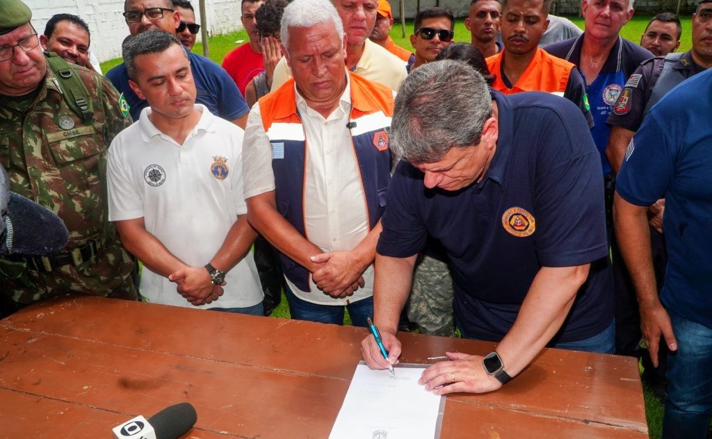 Após Chuvas, Governo de São Paulo Anuncia Construção de Três Pontes em Ubatuba