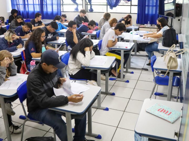 Estudantes do Provão Paulista podem escolher cursos para o segundo semestre