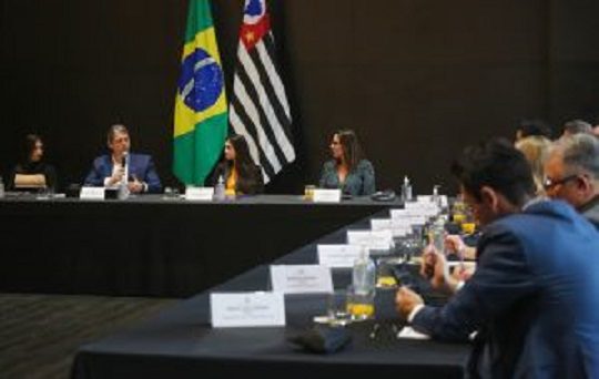 SP na Direção Certa: Governo define diretrizes para ampliar investimentos e eficiência