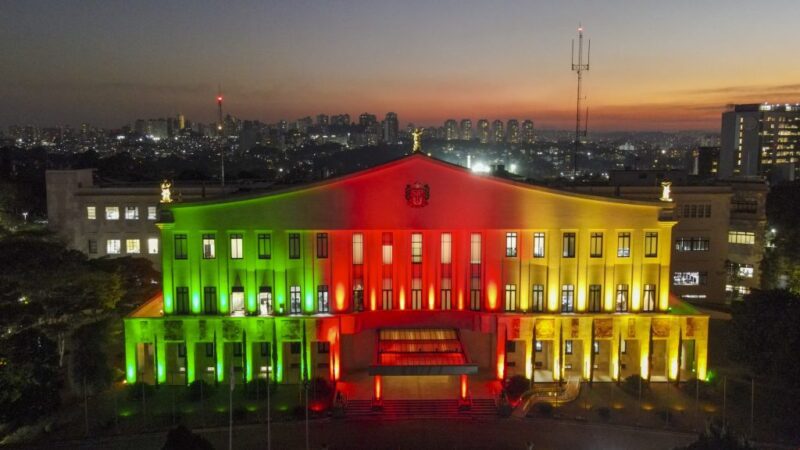 Governo de SP ilumina Palácio dos Bandeirantes em solidariedade ao Rio Grande do Sul