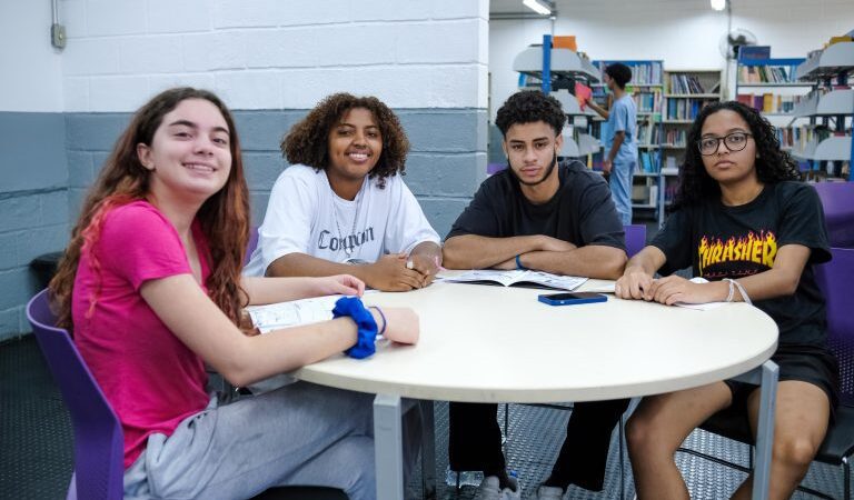 Mais de 127 mil alunos de SP são medalhistas da Olimpíada de Matemática