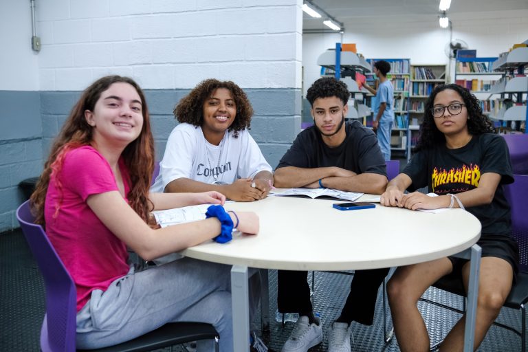 Mais de 127 mil alunos de SP são medalhistas da Olimpíada de Matemática