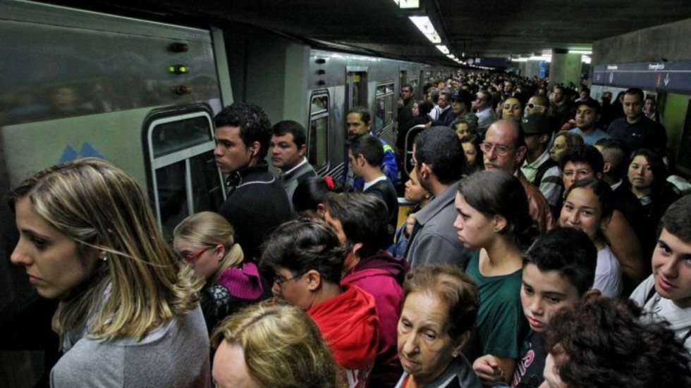 Justiça de SP ordena indenização milionária de metroviários ao metrô