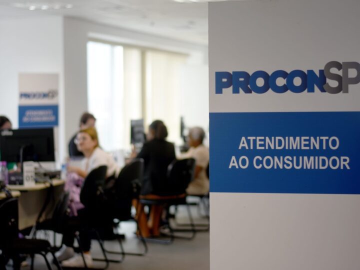 Procon-SP contará com postos extras em todas as sextas de novembro durante a Black Friday