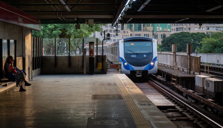 Estado de SP vai contratar obras da Linha 19-Celeste para ligar Guarulhos a capital